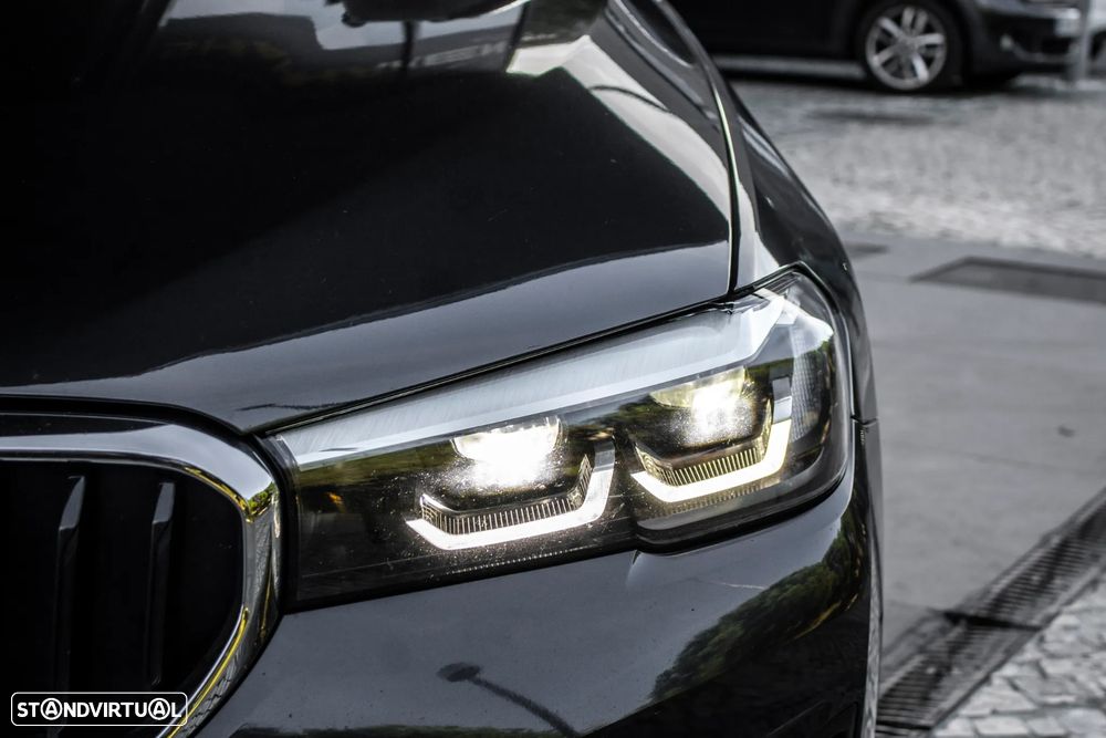 BMW 520 d Line Luxury Auto - 8