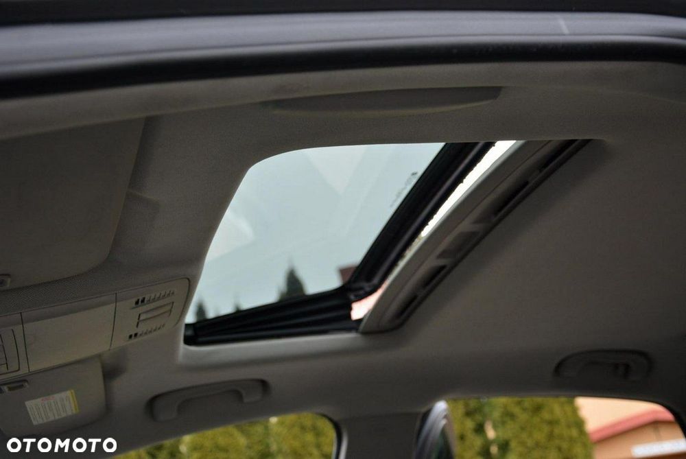 Opel Astra 1.4 Turbo Cosmo - 36