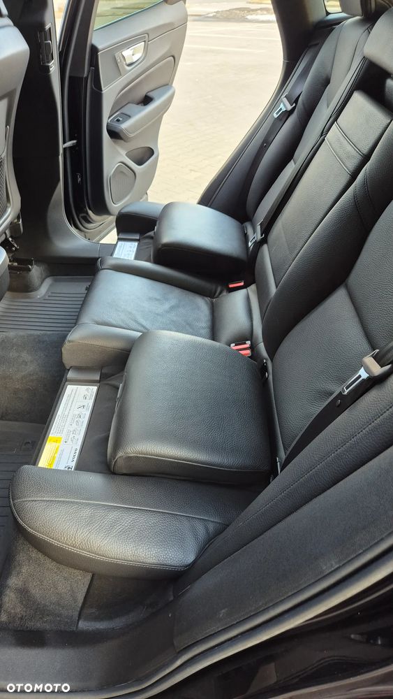 Volvo XC 60 T5 AWD Inscription - 31