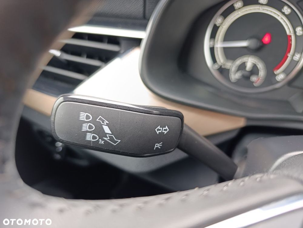 Skoda Kamiq 1.0 TSI Ambition DSG - 24