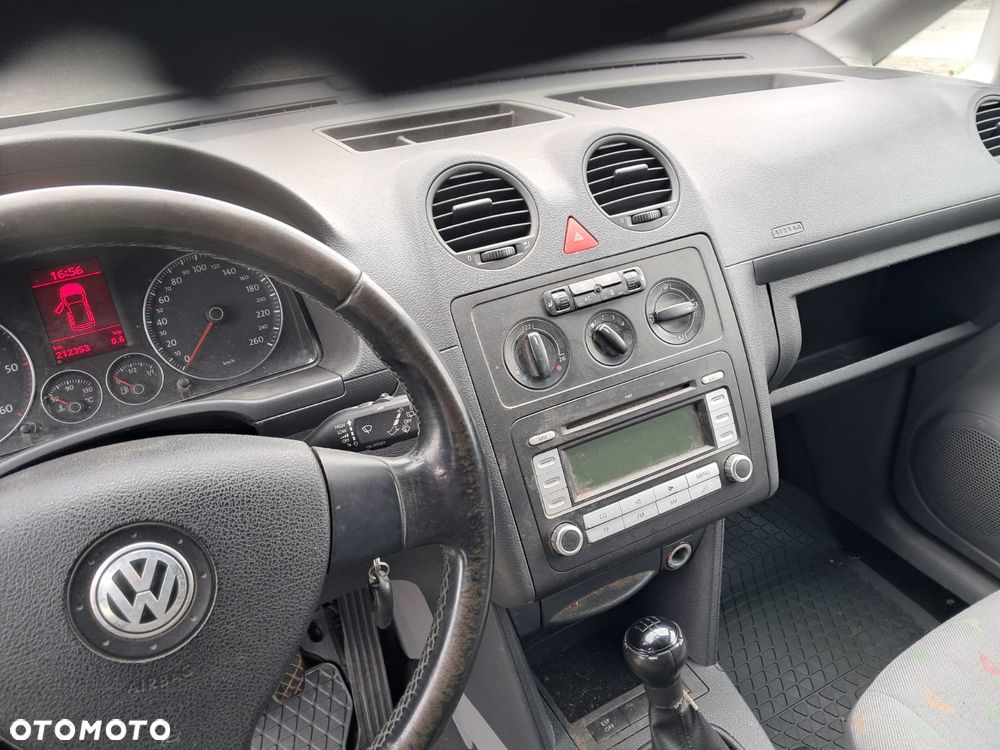 Volkswagen Caddy - 7