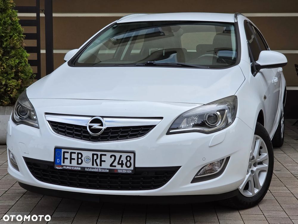 Opel Astra 1.4 Turbo Cosmo - 1