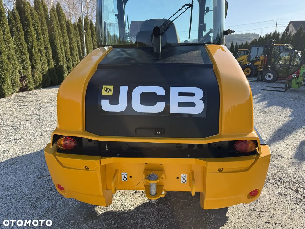 JCB 409 / ORYGINAŁ / SILNA / ŁADNIE UTRZYMANA  / BEZ DPF I ADBLUE / ZADBANA / SPROWADZONA Z NIEMIEC / 407 408 406 60 70 M 506 509 - 21