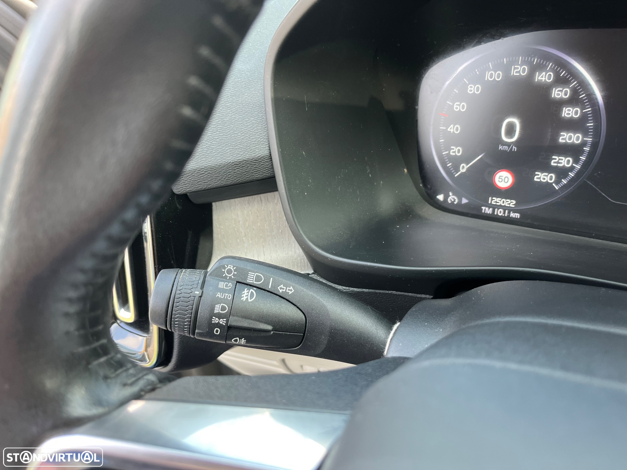 Volvo XC 40 1.5 T2 Inscription - 29