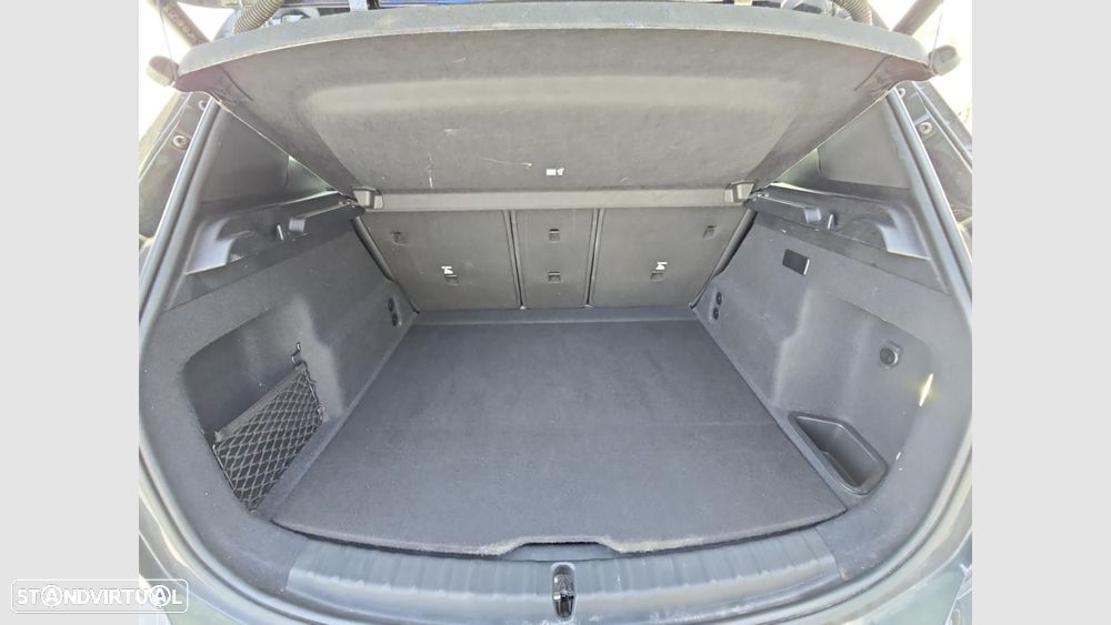 BMW 225xe Active Tourer e xDrive Pack Desportivo M - 15