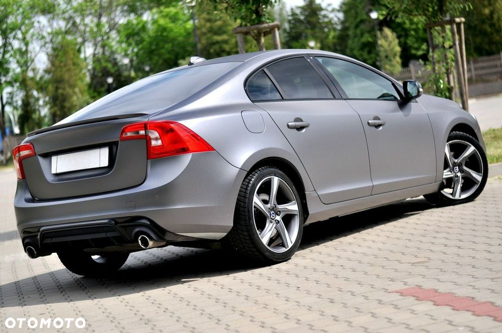 Volvo S60 D3 Drive-E R-Design Momentum - 30