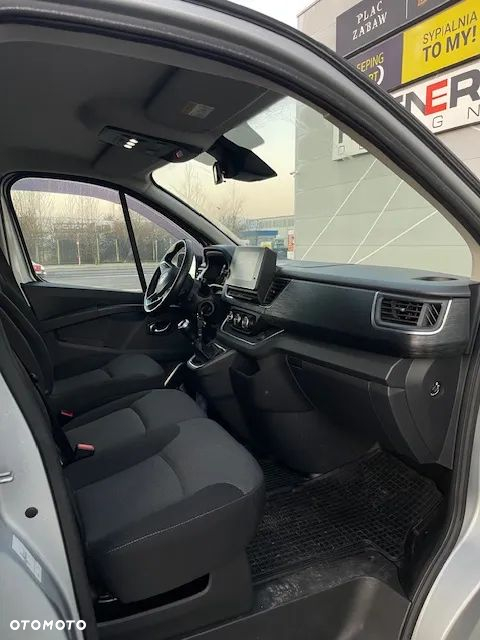 Renault Trafic - 8