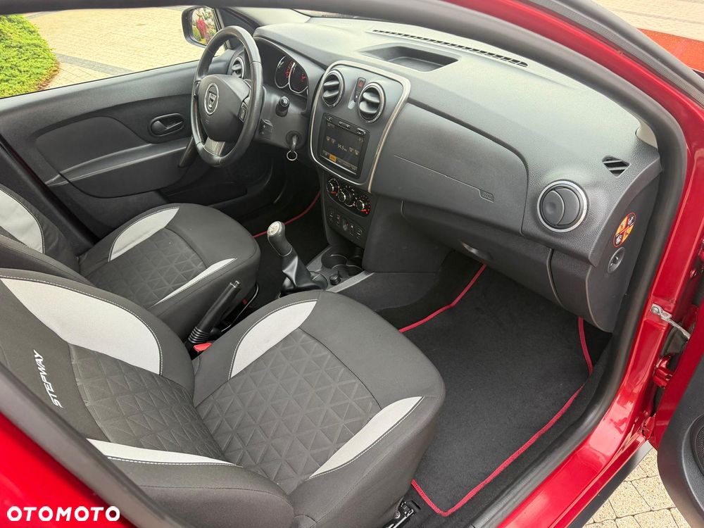Dacia Sandero Stepway dCi 90 Ambiance - 17