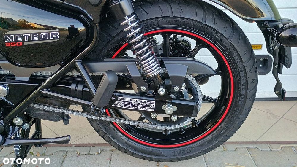 Royal Enfield Meteor - 19