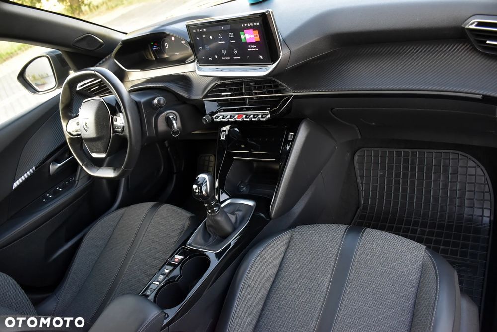 Peugeot 2008 - 7