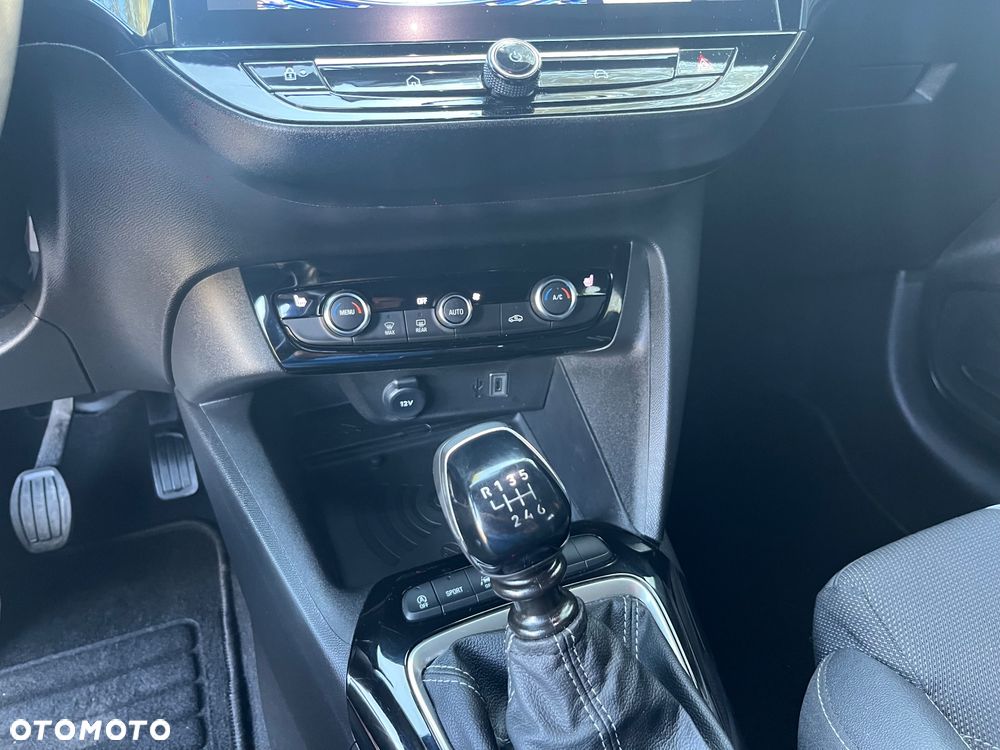 Opel Corsa 1.2 Direct Injection Turbo Start/Stop Elegance - 19