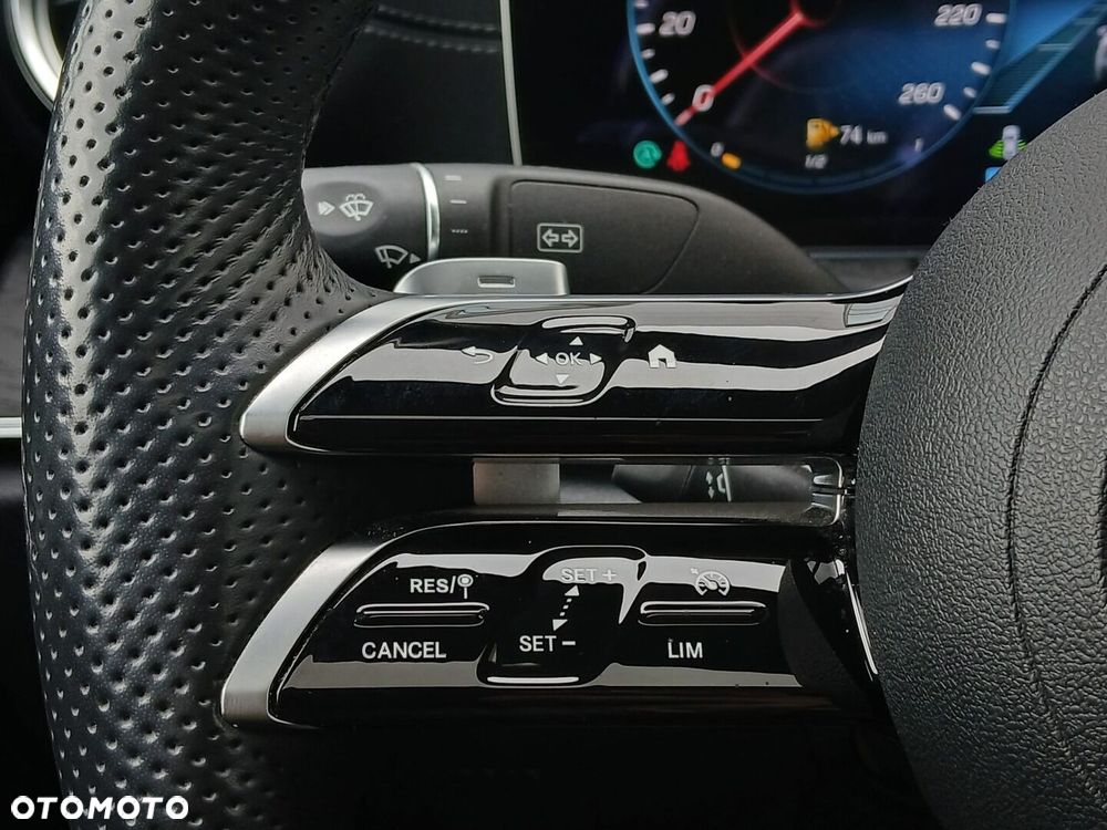 Mercedes-Benz Klasa E - 34