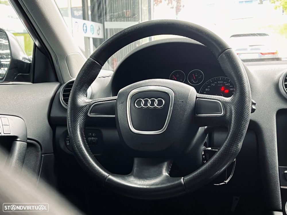Audi A3 Sportback 1.6 TDI Sport - 17
