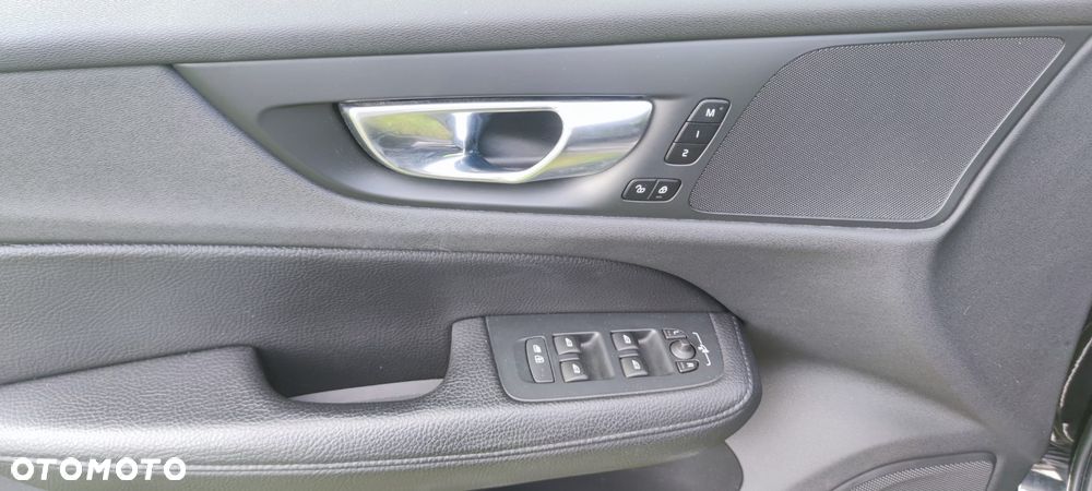 Volvo V60 T6 AWD Recharge Geartronic Inscription - 15