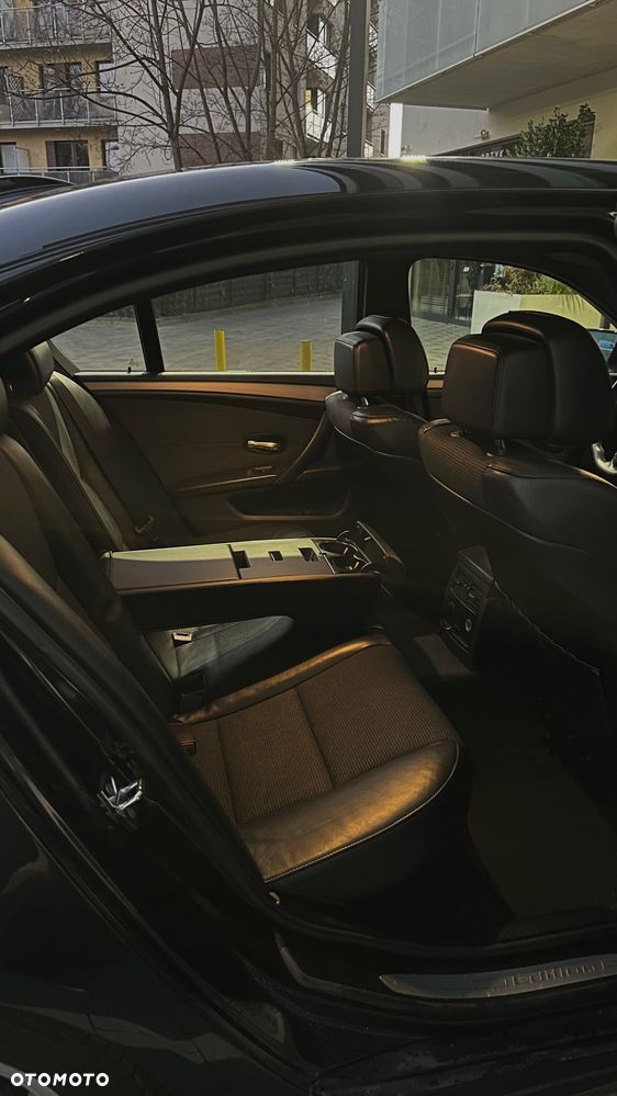 BMW Seria 5 520d Edition Exclusive - 21