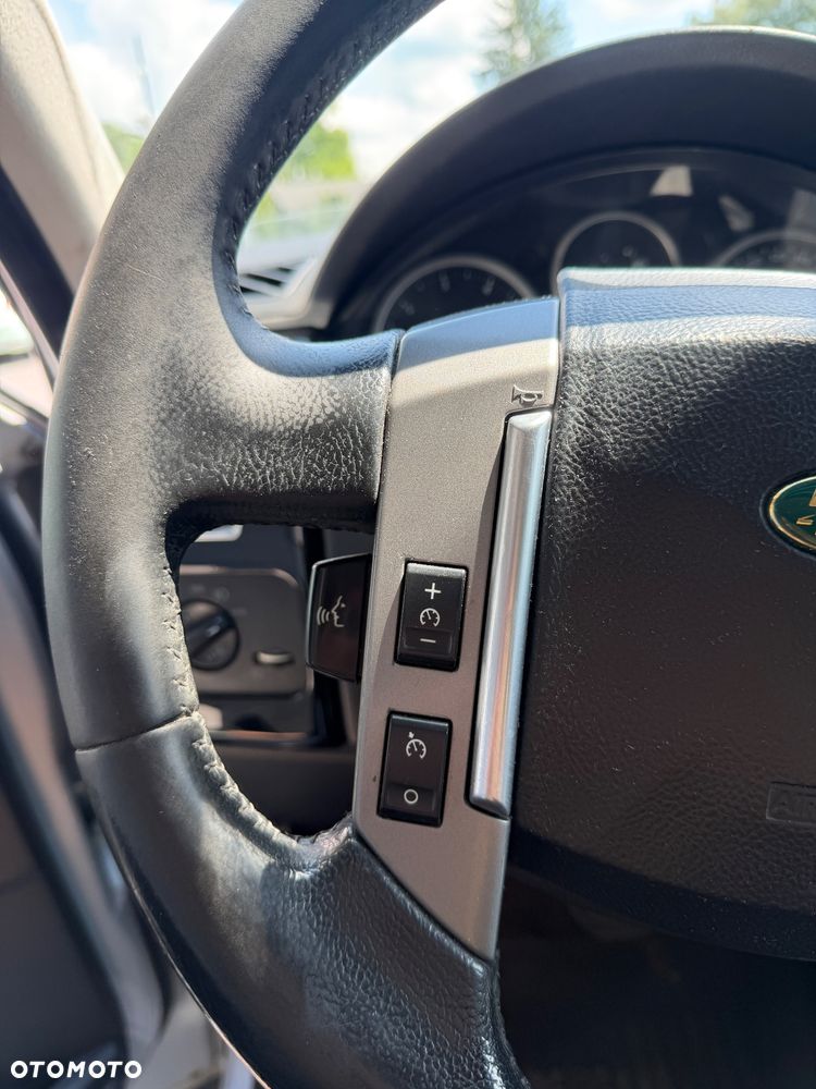 Land Rover Discovery - 17