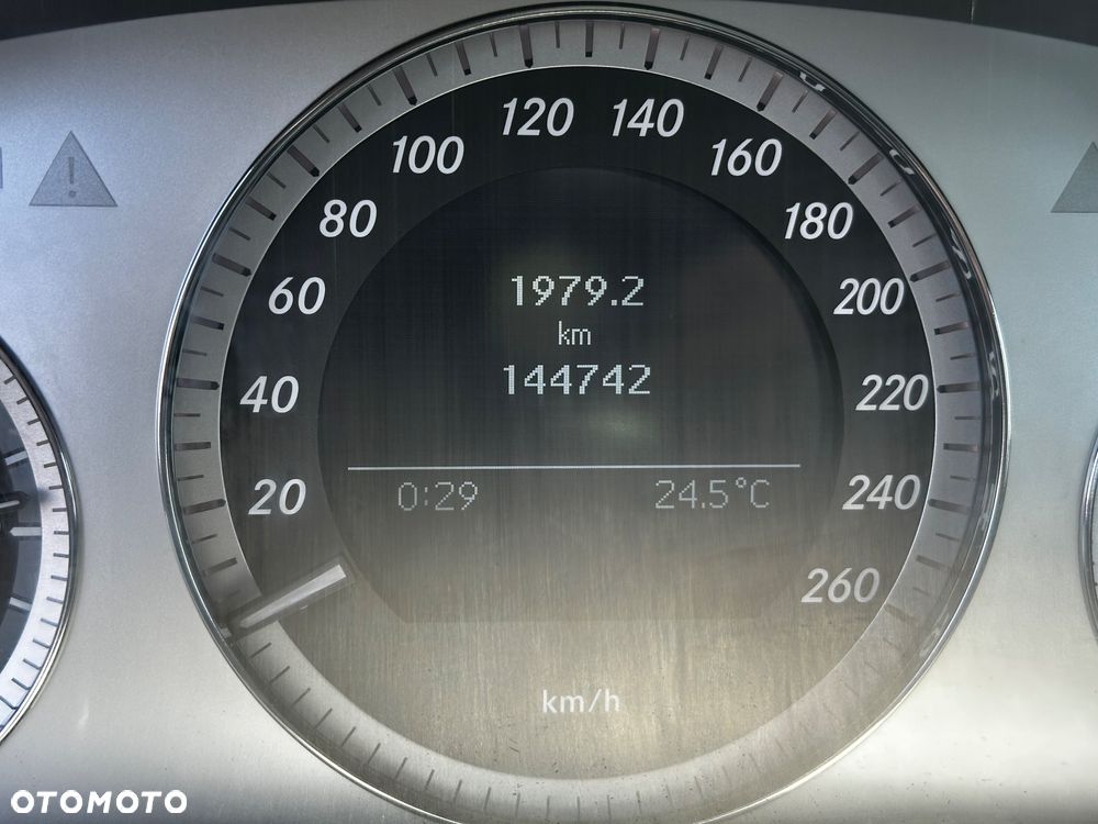 Mercedes-Benz Klasa C 200 Kompressor Avantgarde Sport Edition - 24