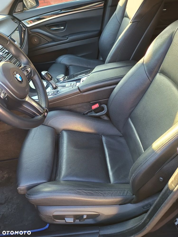 BMW Seria 5 518d - 13