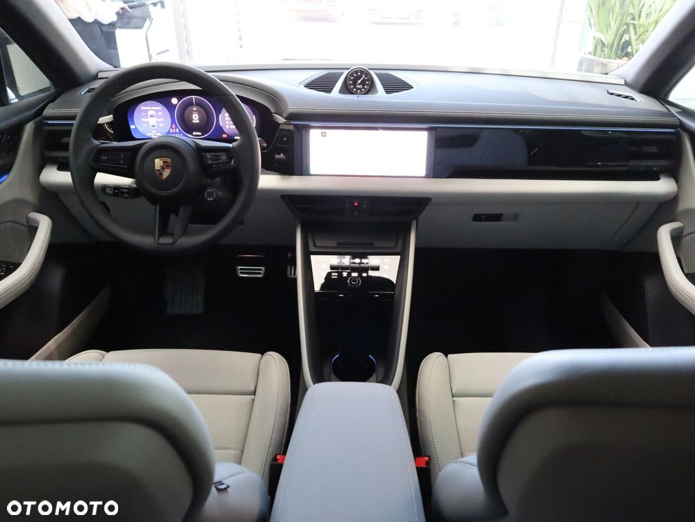 Porsche Macan - 19