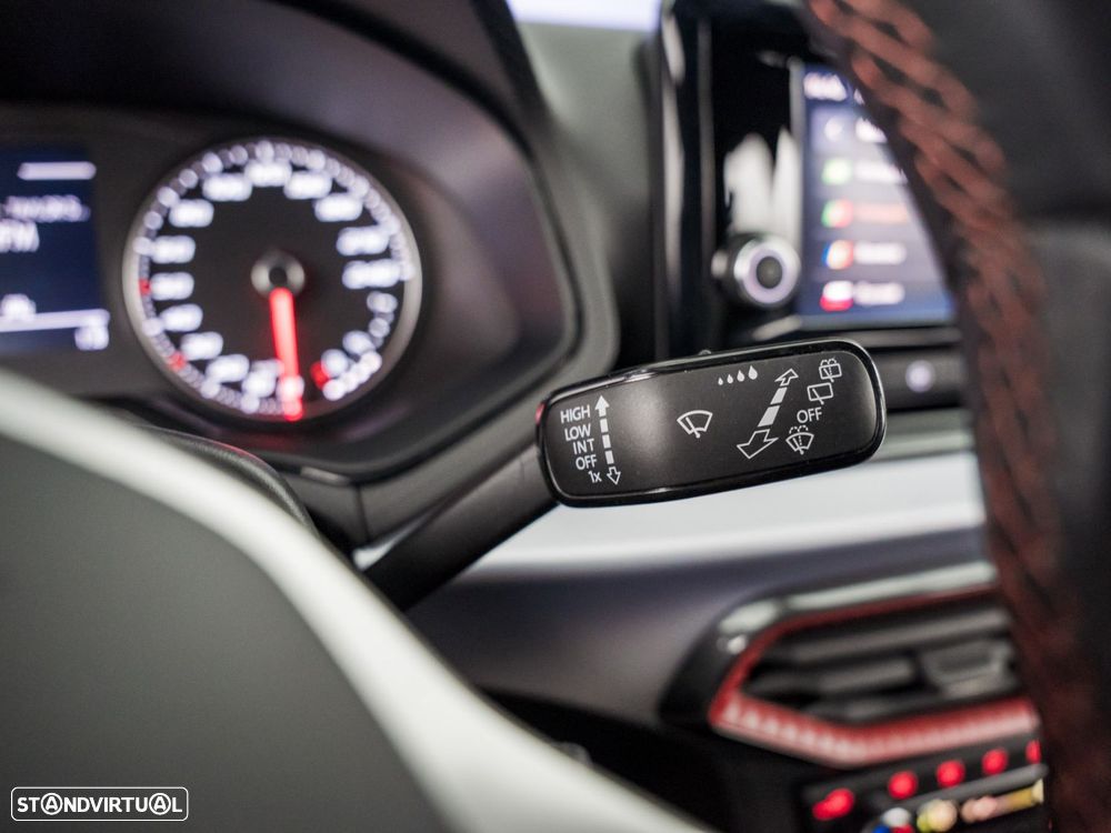 SEAT Arona 1.0 TSI FR - 21