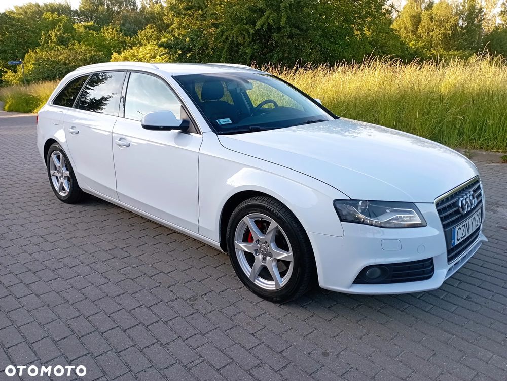 Audi A4 Avant 2.0 TDI DPF Attraction - 1