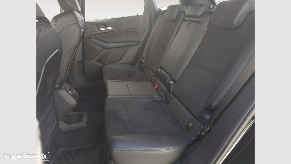 BMW 218 Active Tourer d Pack Desportivo M Auto — fotografia 14