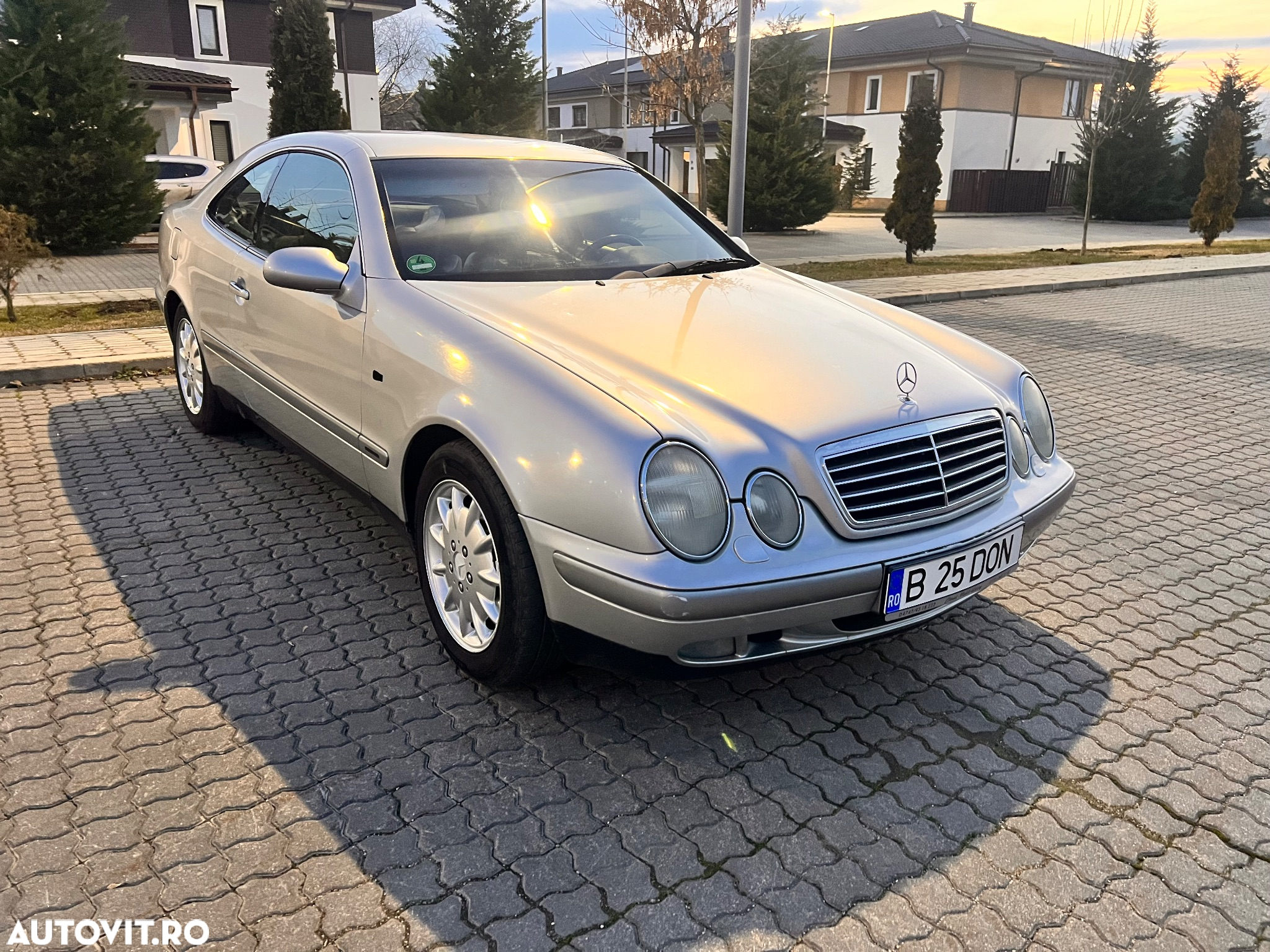 Mercedes-Benz CLK - 2