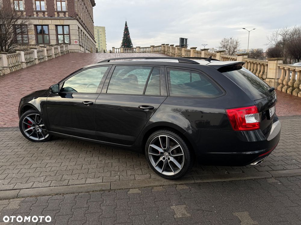Skoda Octavia 2.0 TSI RS DSG - 4