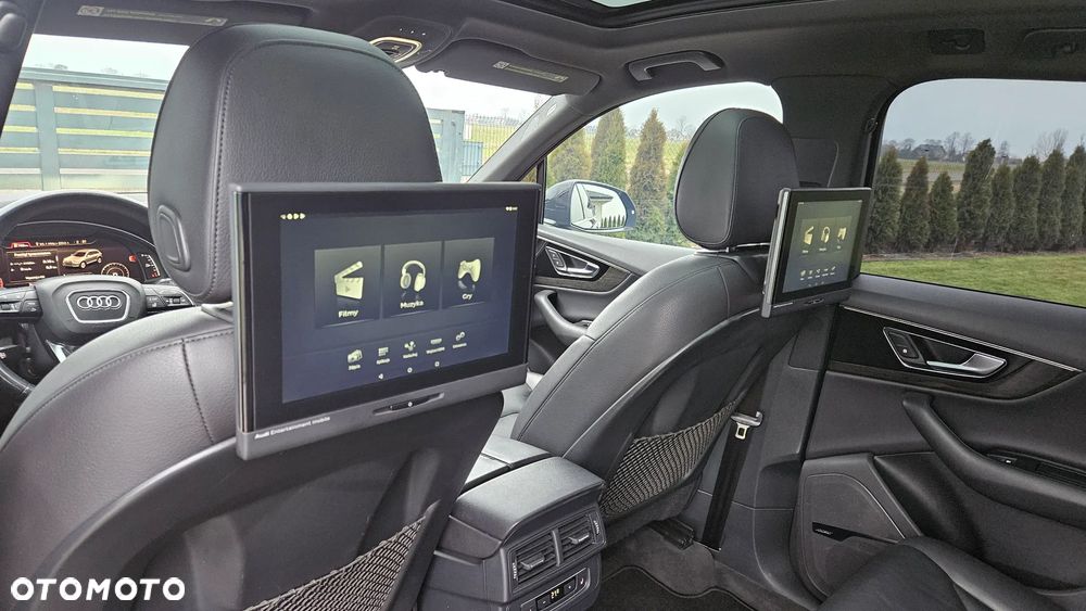 Audi Q7 3.0 TFSI Quattro Tiptr - 24