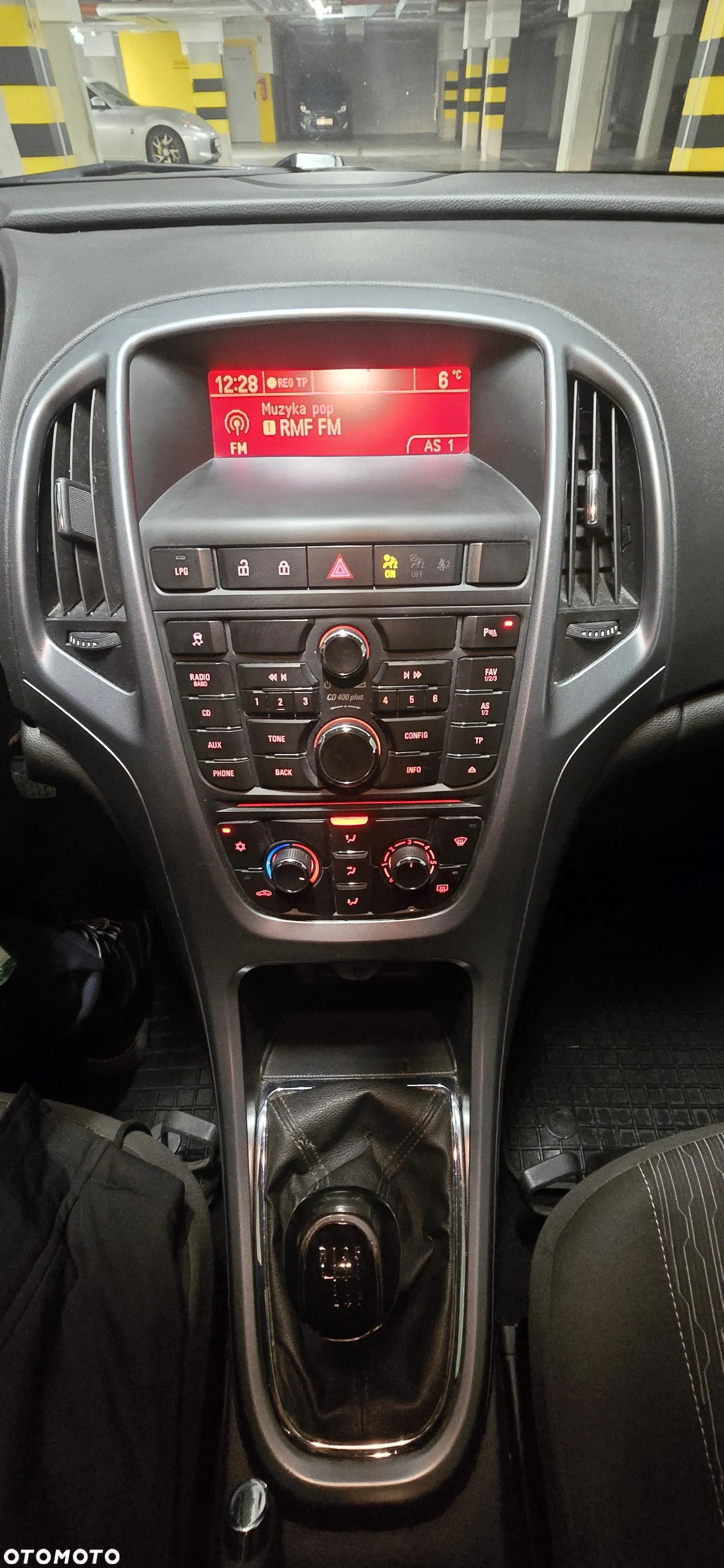 Opel Astra IV 1.4 T Enjoy - 15