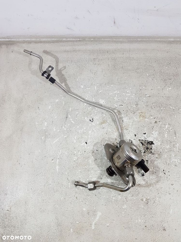 pompa paliwa 7642466 bmw f33 f36 g20 g21 2.0b b48b20b - 1