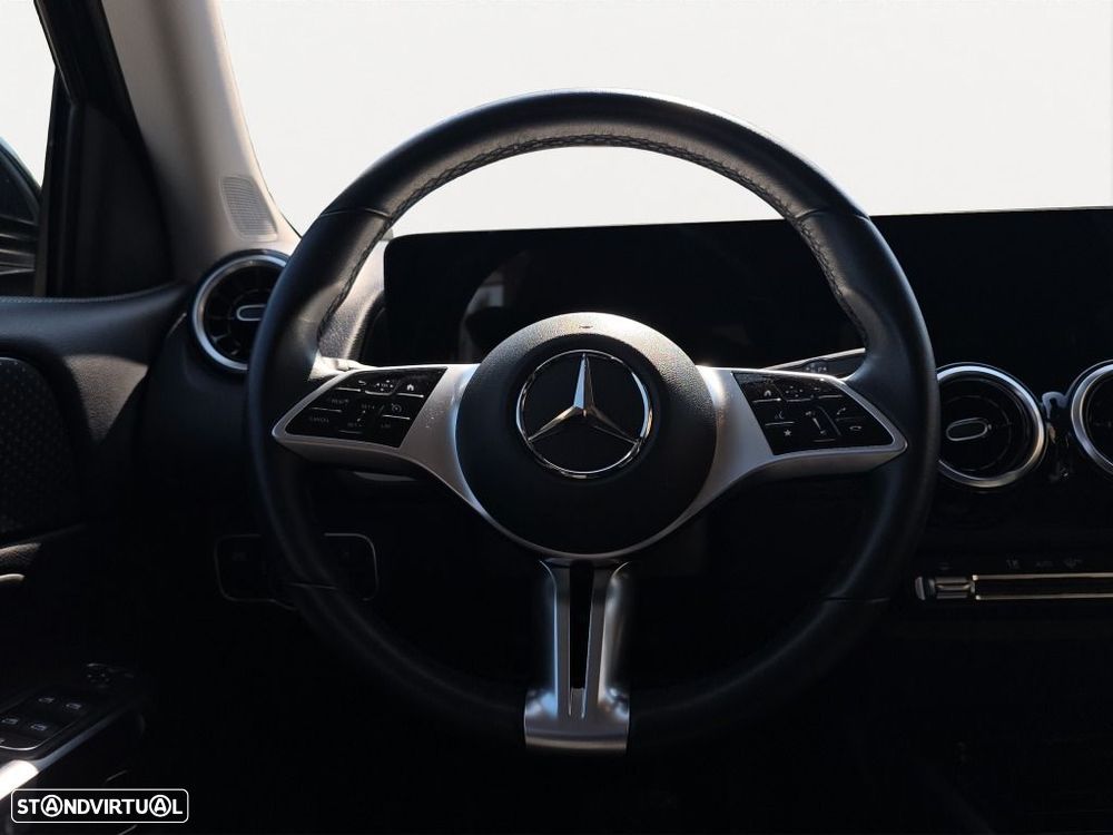 Mercedes-Benz GLB 180 d - 11