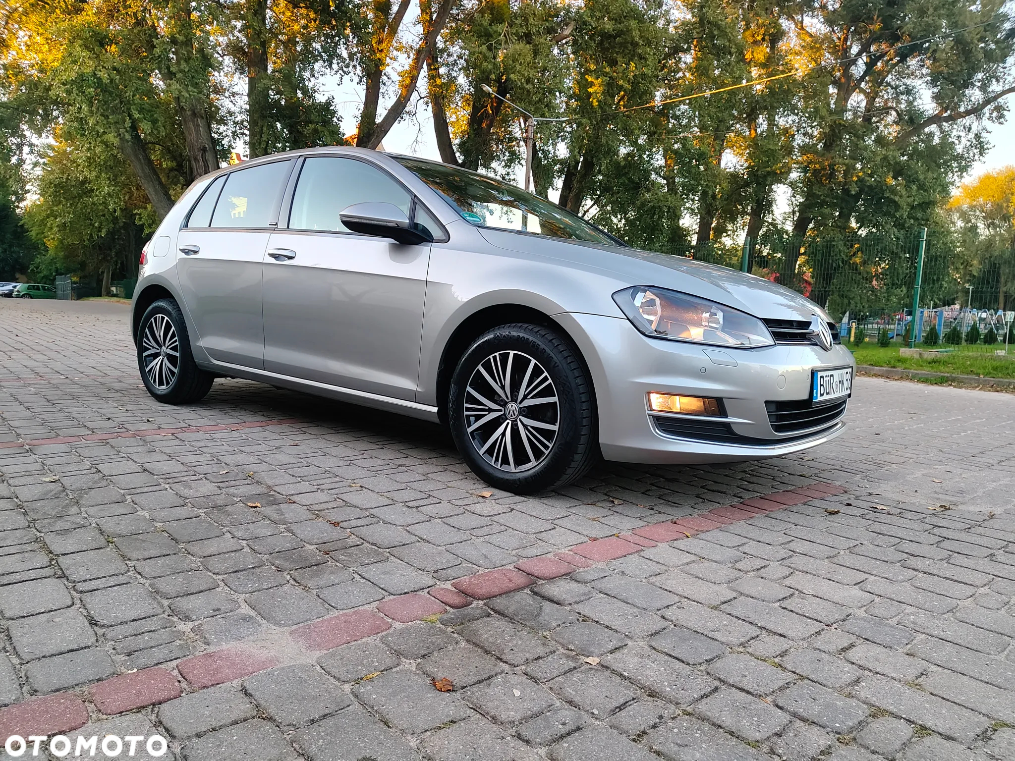 Volkswagen Golf 1.2 TSI BlueMotion Technology Allstar - 26