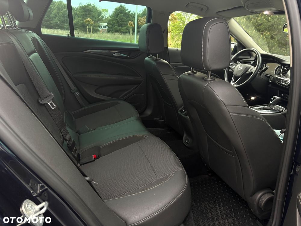 Opel Insignia - 29