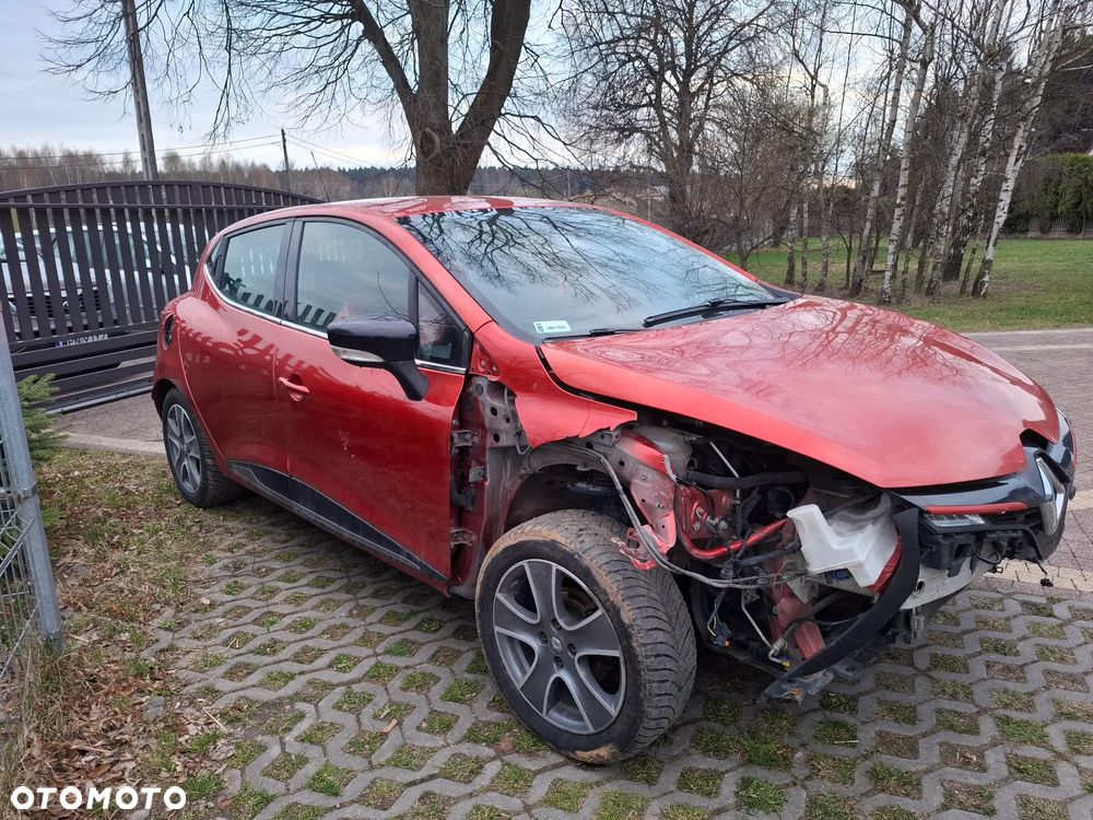 Renault Clio 1.2 16V Limited EU6 - 4