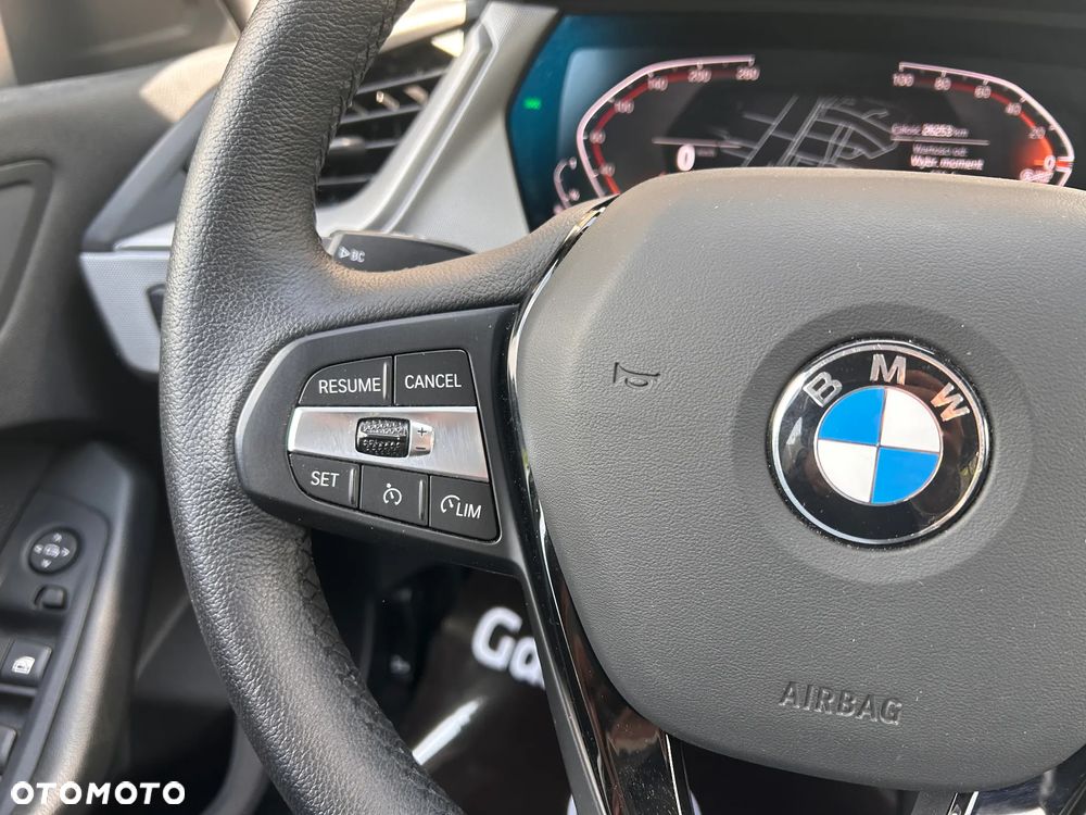 BMW Seria 1 118i Advantage - 24