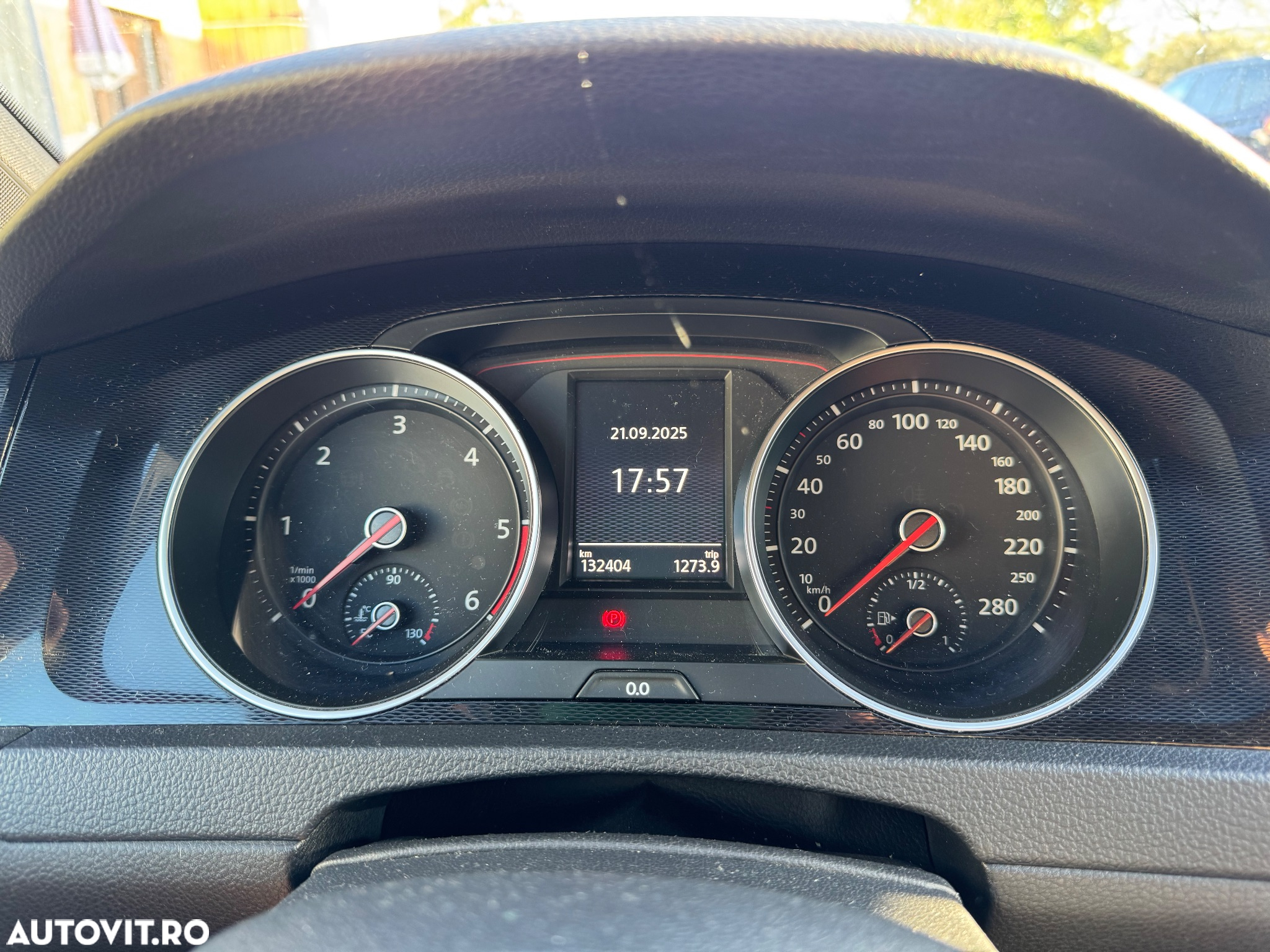 Volkswagen Golf 2.0 TDI DPF BMT GTD - 10