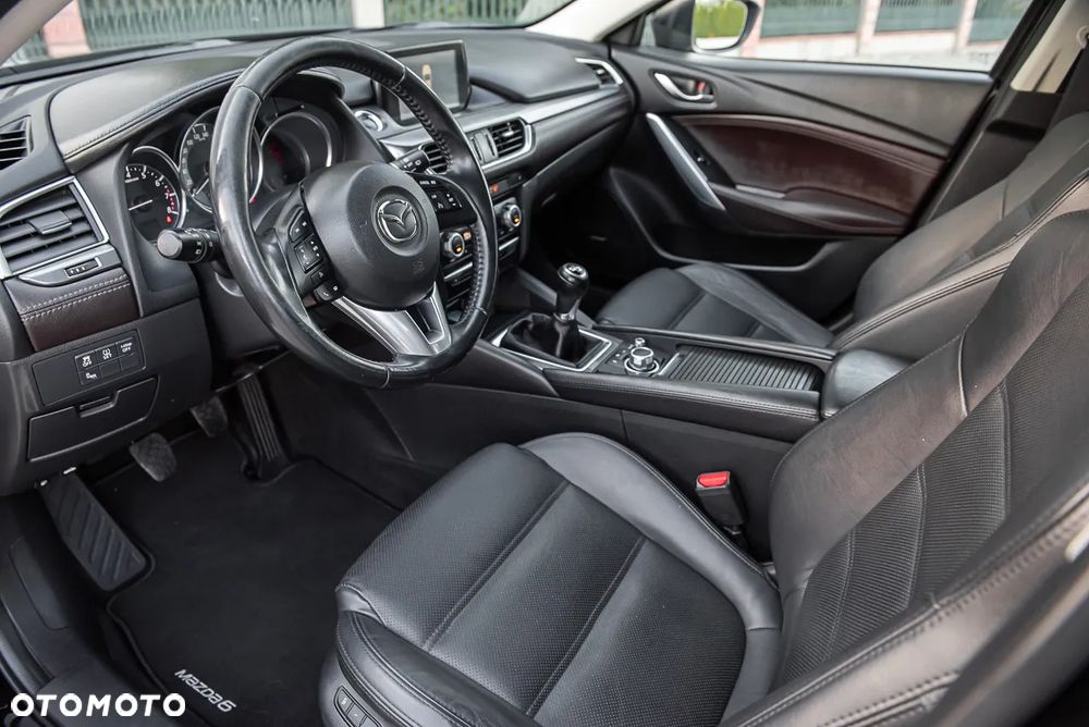 Mazda 6 - 15
