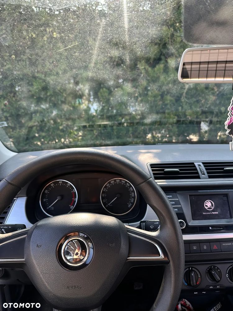 Skoda Fabia 1.0 Ambition - 17