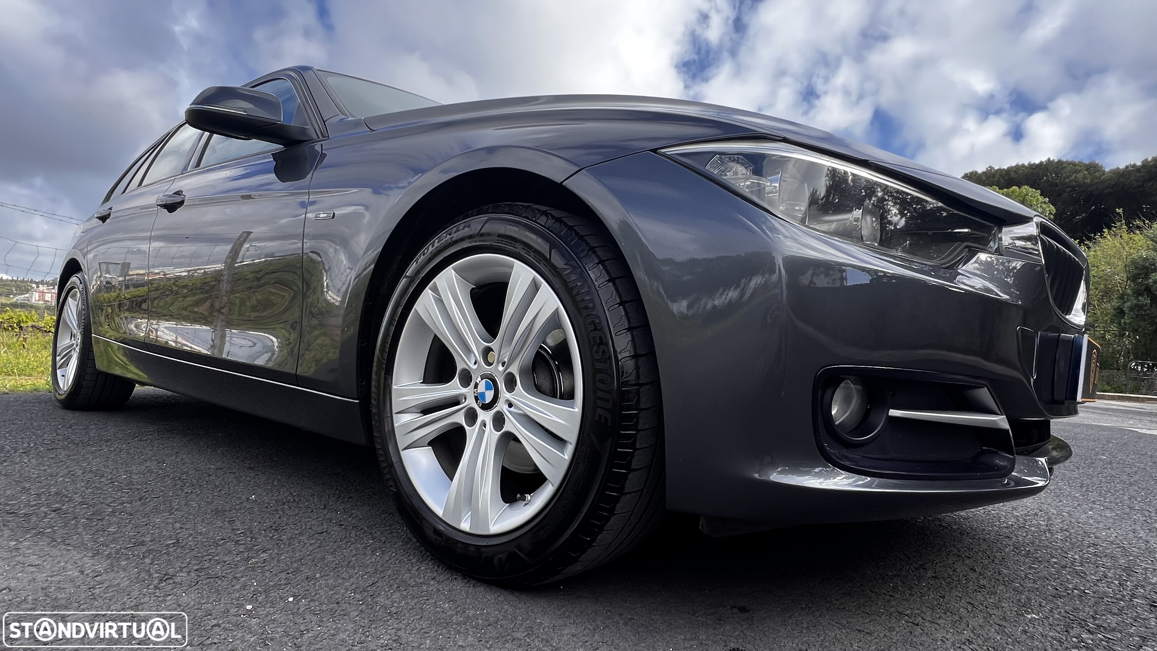 BMW 318 d Touring Auto Line Sport - 18