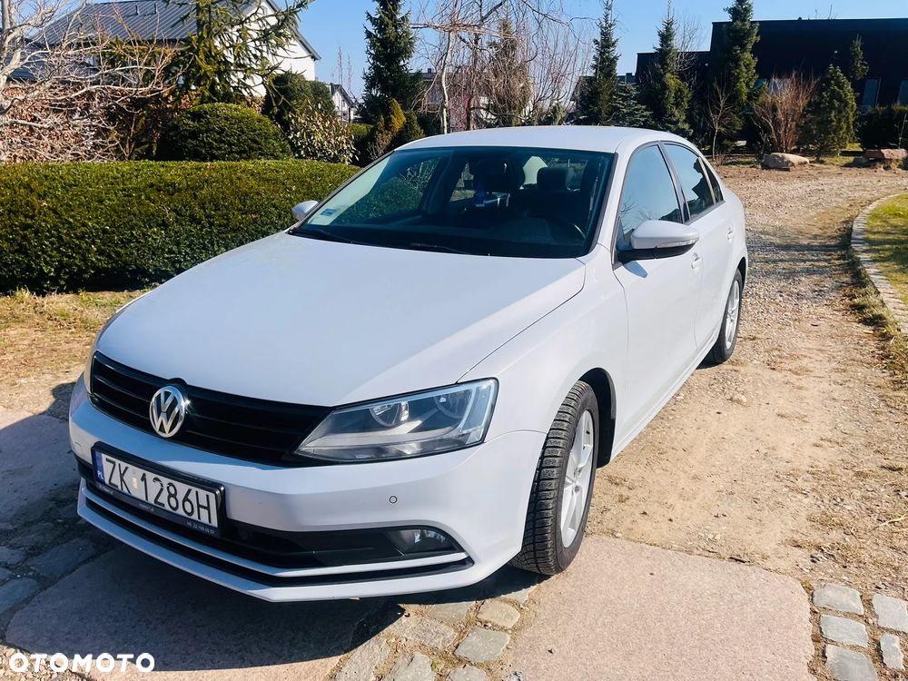 Volkswagen Jetta 2.0 TDI DPF BMT Comfortline - 1