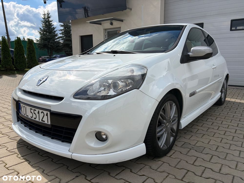 Renault Clio 1.6 16V 130 GT - 1