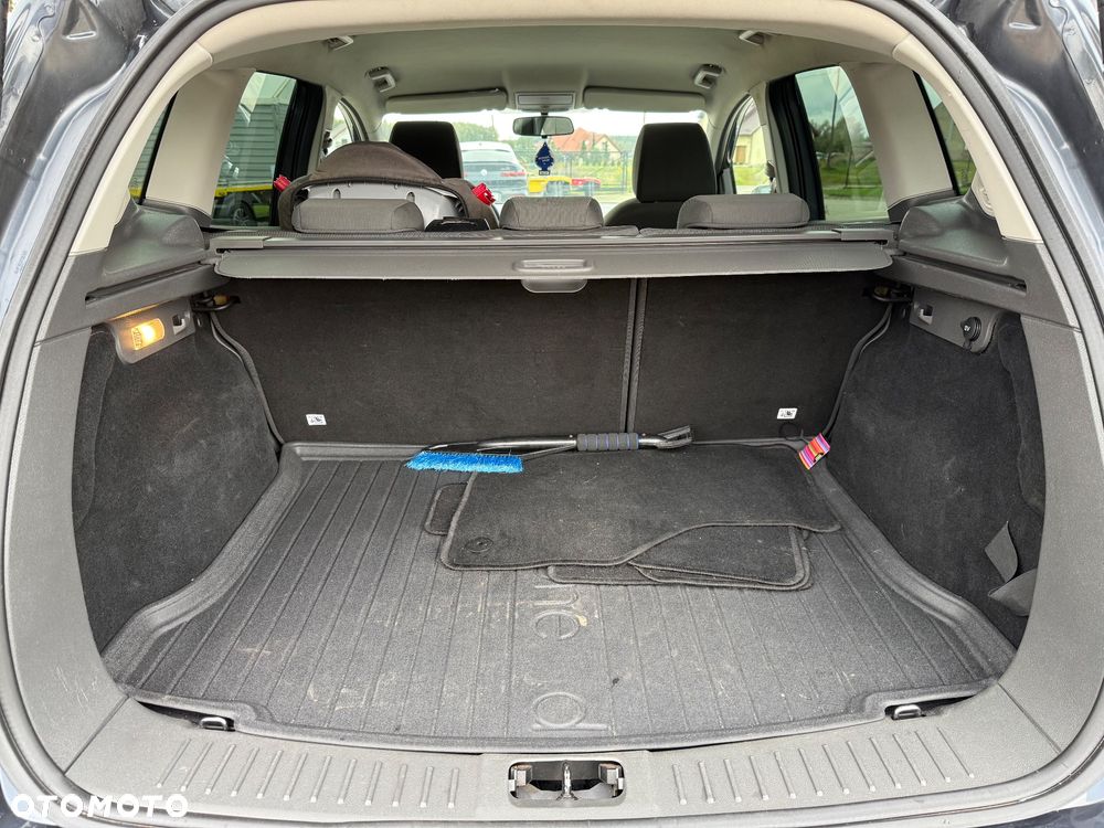 Ford Kuga 2.0 TDCi 2x4 Trend - 20