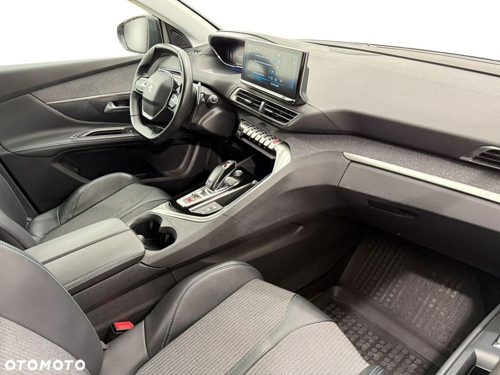 Peugeot 5008 - 16