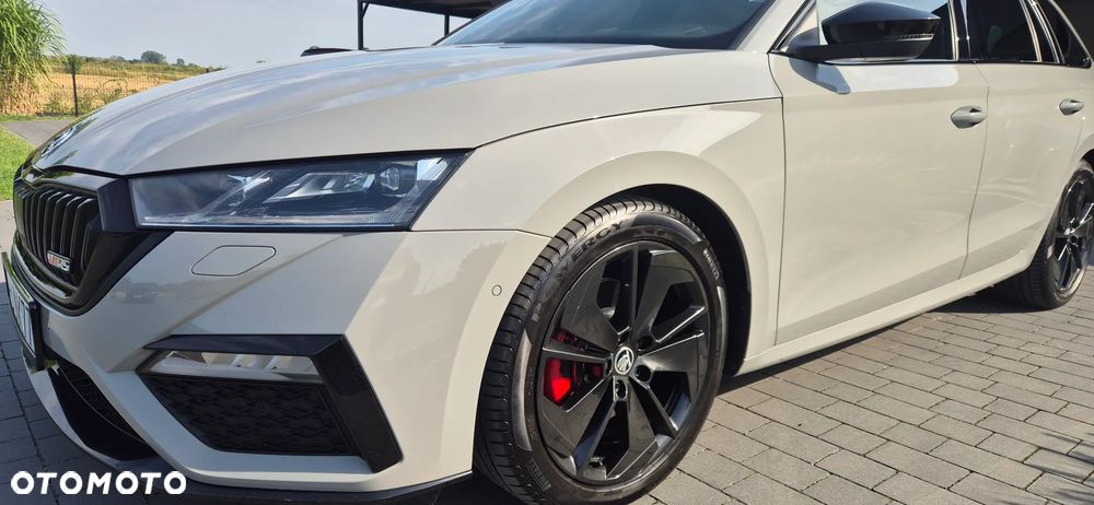 Skoda Octavia 2.0 TDI DSG 4x4 RS Plus - 25