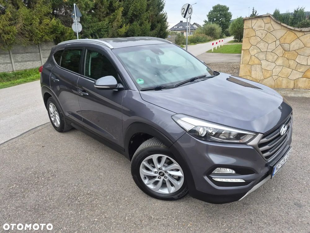 Hyundai Tucson blue 1.6 GDi 2WD Navi - 9