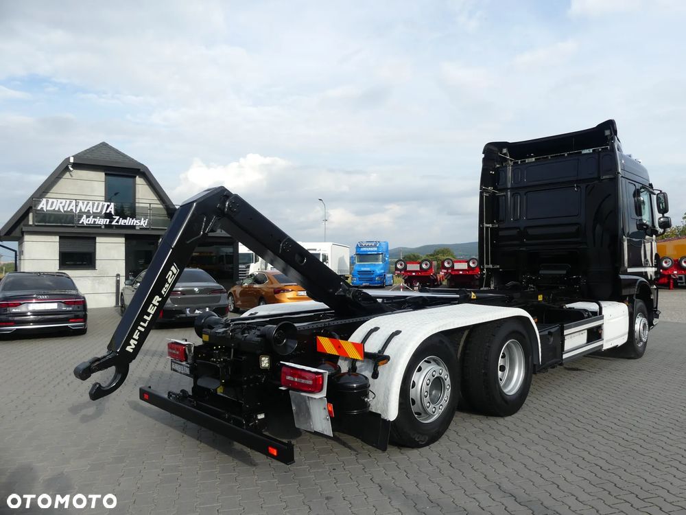 DAF XF 106.510 / 6x2 / HAKOWIEC / RETARDER / EURO 6 / OŚ SKRĘTNA / - 6