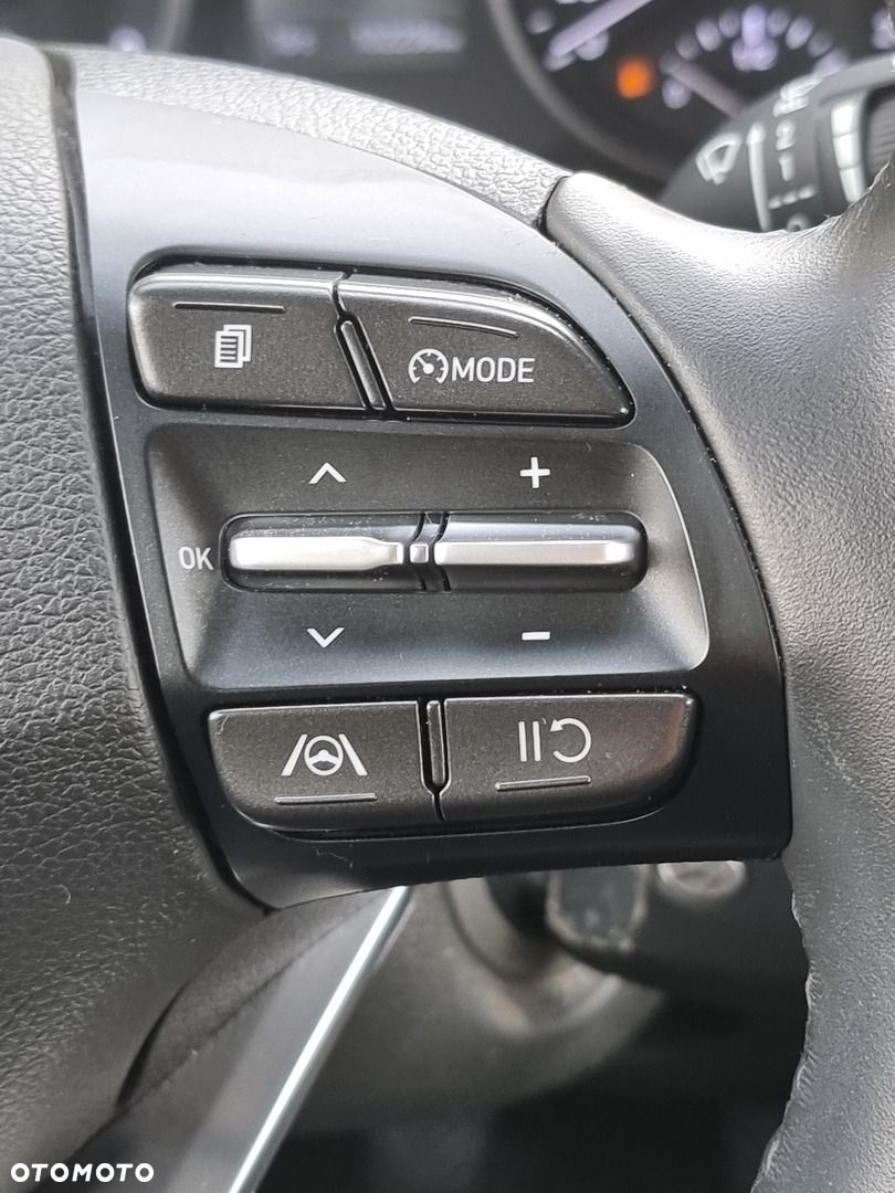 Hyundai i30 1.5 DPI Smart - 35