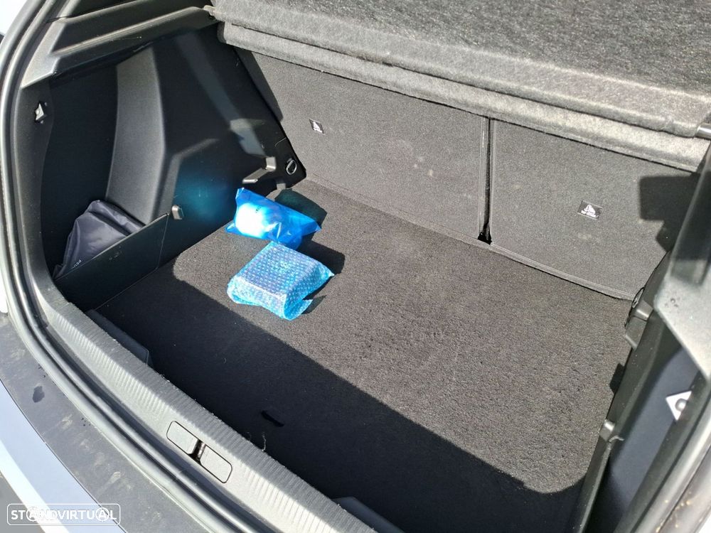 Peugeot 2008 1.2 PureTech Active - 24