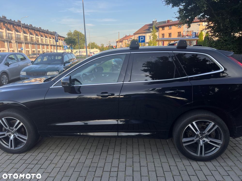 Volvo XC 60 T5 AWD Momentum - 5